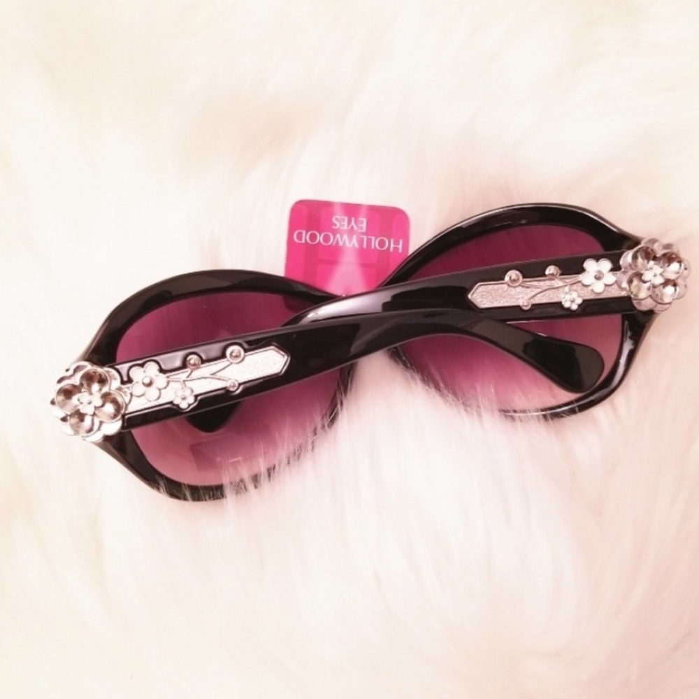 Floral design sunglasses